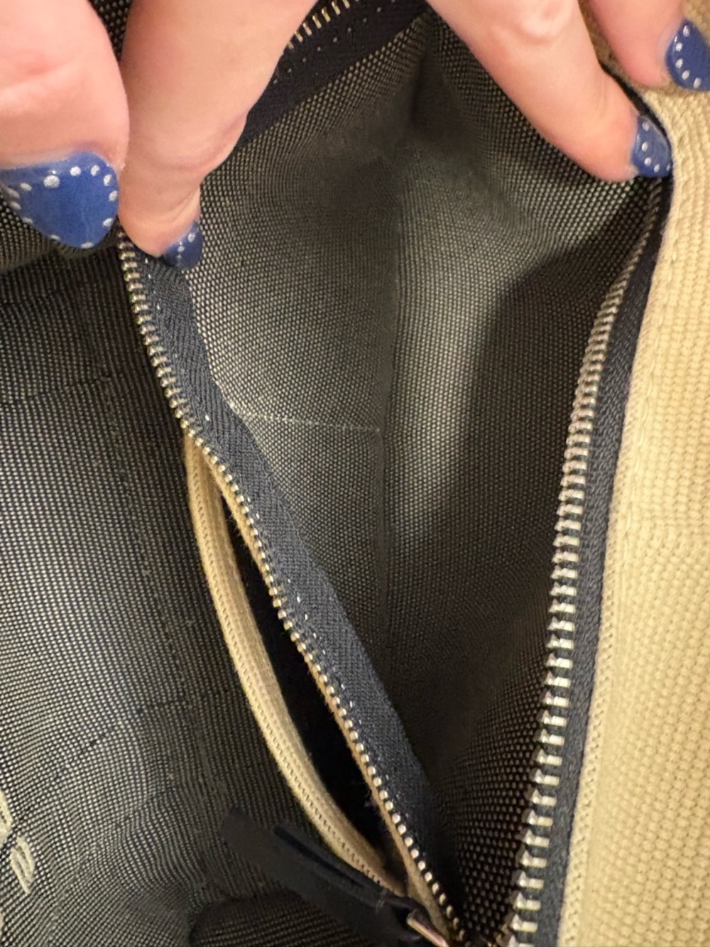 The Tote Bag Jacquard Medium Tote - Warm Sand - Picture 11 of 11